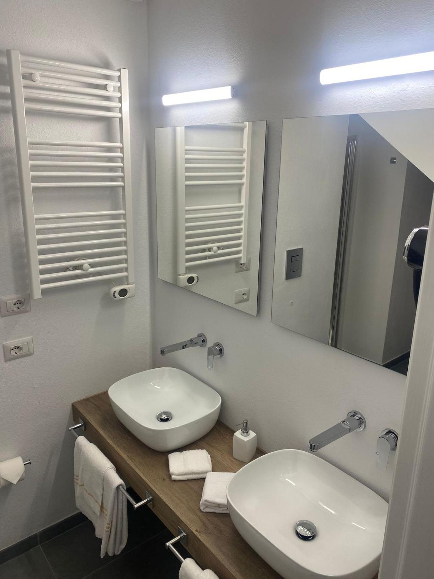 Luxury Loft 35 호텔 칼리아리 외부 사진